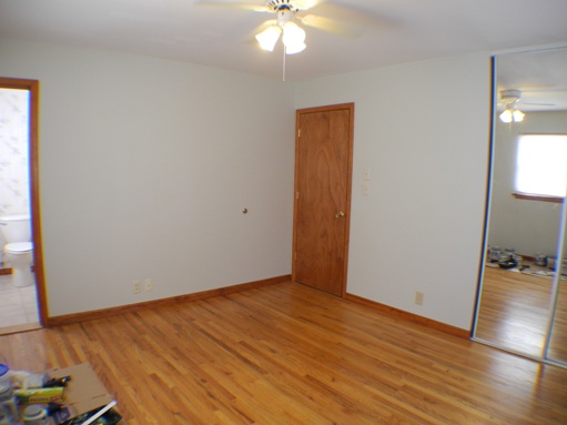 Master bedroom with hald bath